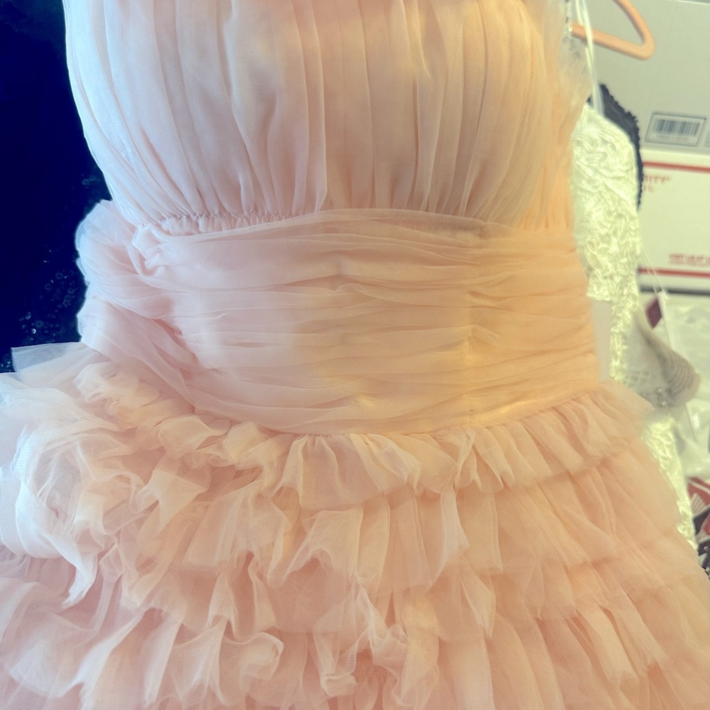 ✔️ Mac Duggal BNWT Pink Strapless Tulle Ruffle Gown #20573 - Picture 4 of 11